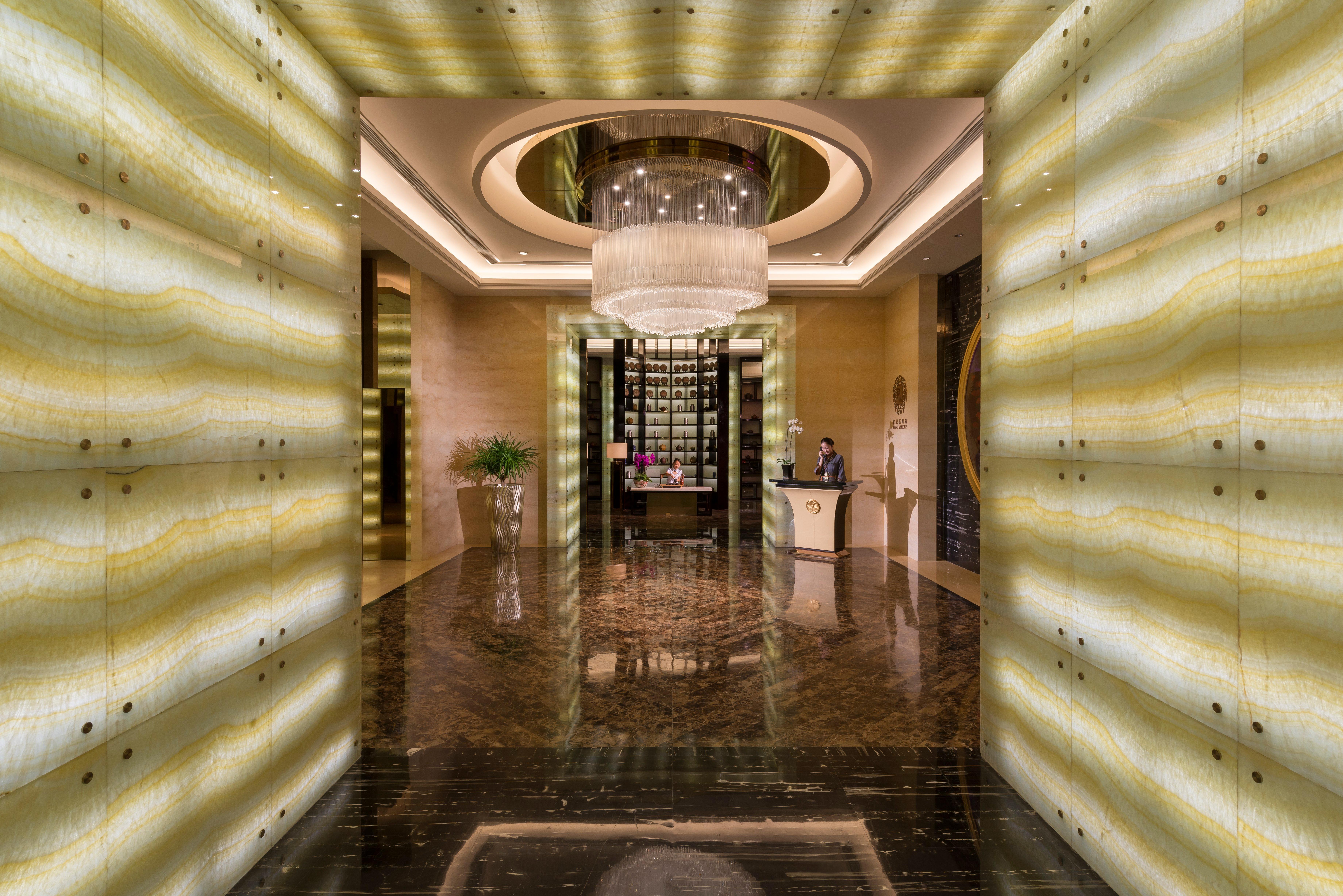 Intercontinental Shijiazhuang By Ihg Hotel Exterior photo